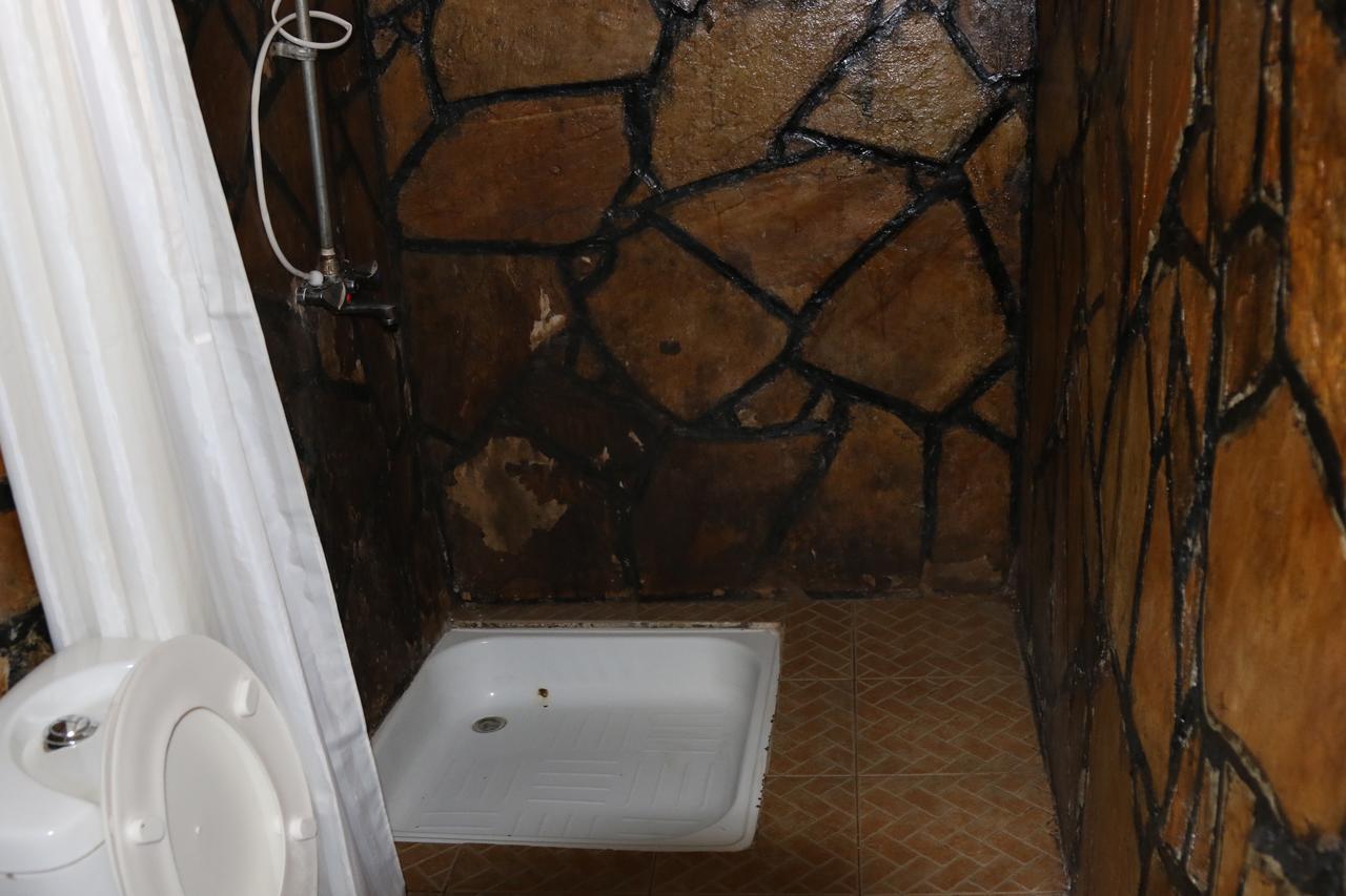 Neneu Hotel Moshi Exteriör bild