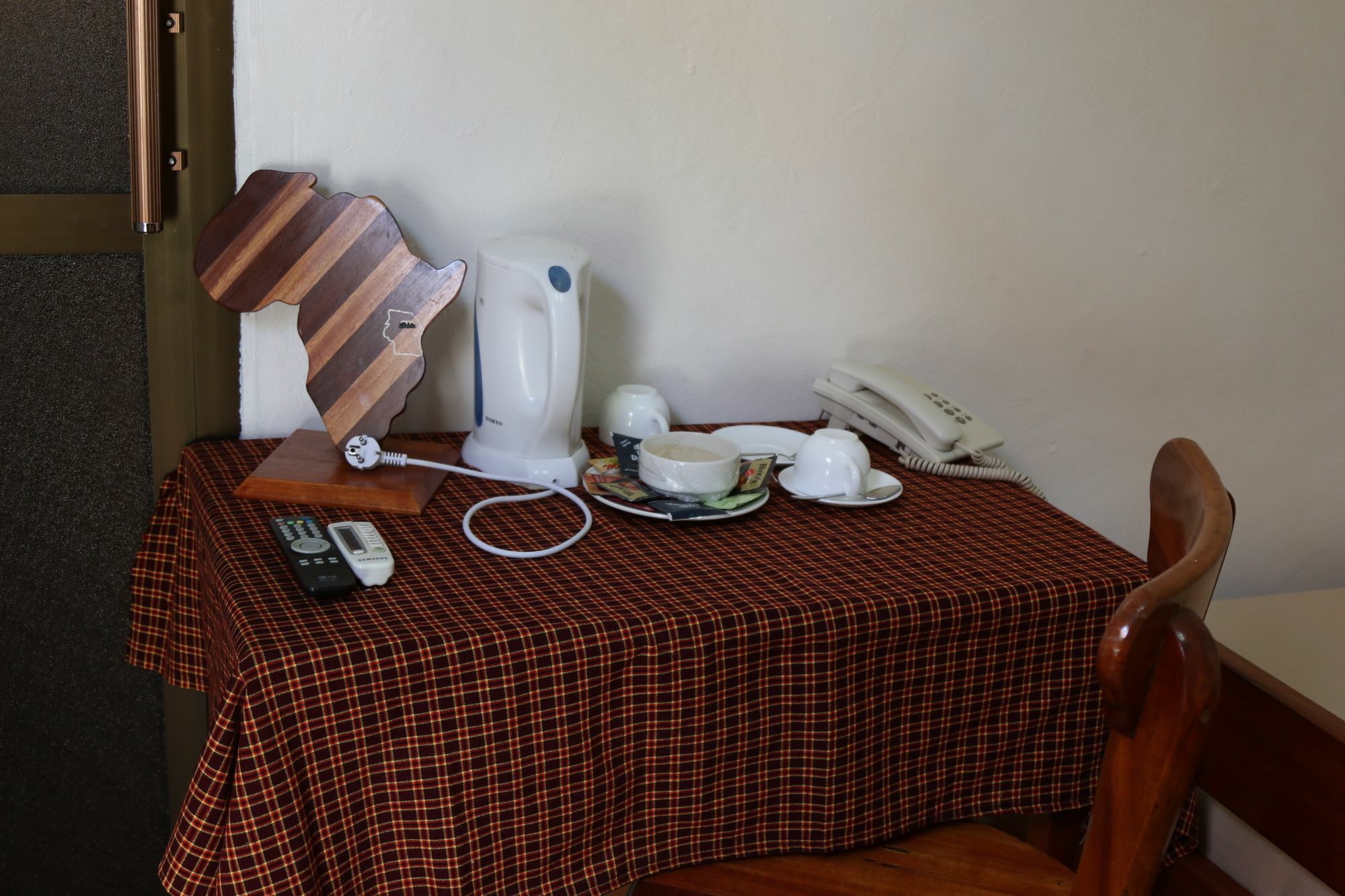 Neneu Hotel Moshi Exteriör bild